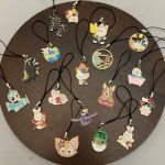 آویز فلزی مدل فانتزی مناسب برای موبایل ، فلش، جاکلیدی، کوله پشتی